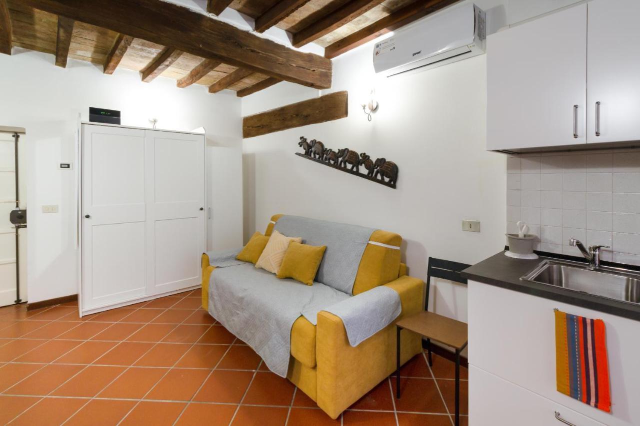 Apartamento Parma Portici Antichi Monolocale A 5 Min Dal Duomo Exterior foto