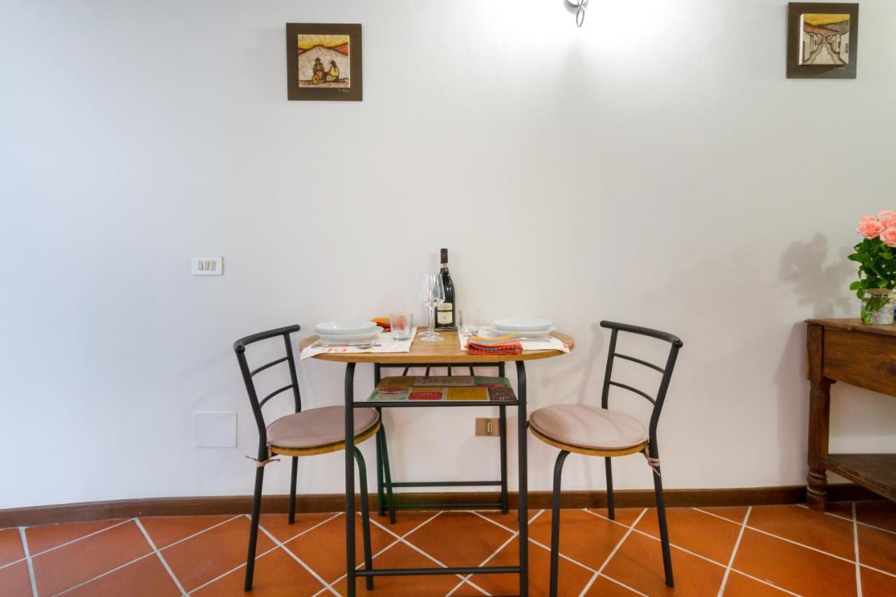 Apartamento Parma Portici Antichi Monolocale A 5 Min Dal Duomo Exterior foto